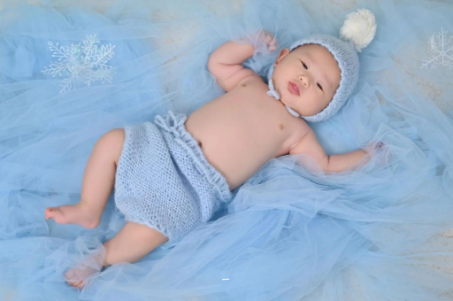 红河摸孕妇肚子沾喜气